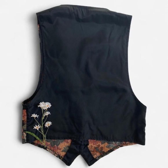 SOLD - Picture 2 of 8